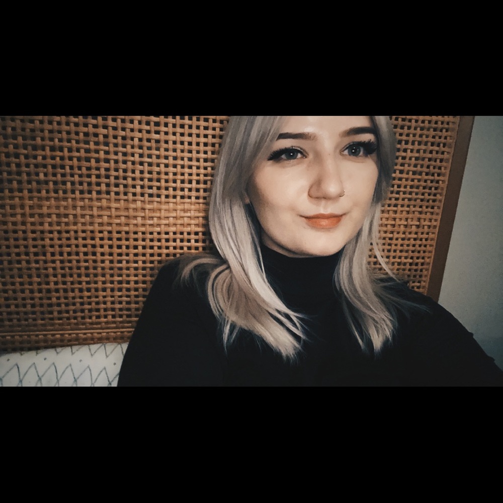 Meet your Posher, Amber